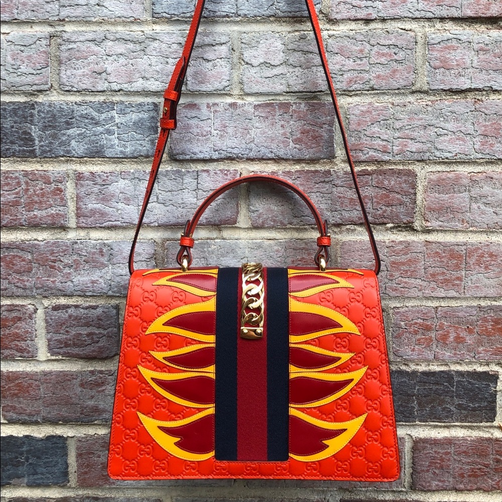 Gucci Sylvie Tote Rare Color Flames Edition - Picture 2 of 8